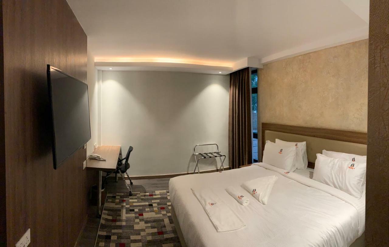 Taidy'S Suites - Nakuru Kültér fotó
