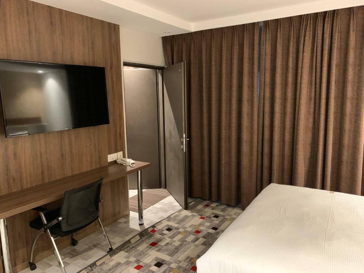 Taidy'S Suites - Nakuru Kültér fotó